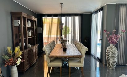 Herverkoop - Villa -
San Fulgencio - La Marina