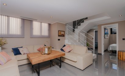 Herverkoop - Villa -
San Fulgencio - La Marina