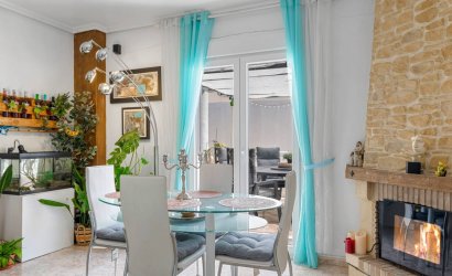 Herverkoop - Villa -
Benijofar