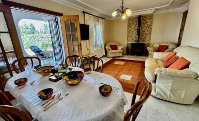 Herverkoop - Country House -
Castalla