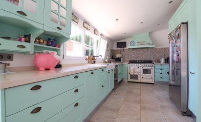 Herverkoop - Country House -
Heredades