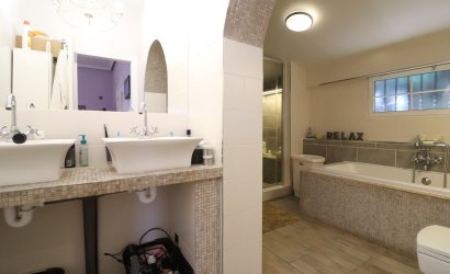 Herverkoop - Country House -
Heredades