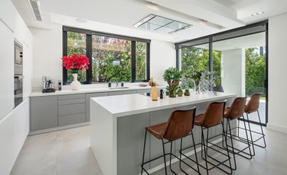 Resale - Villa -
Marbella - East Marbella