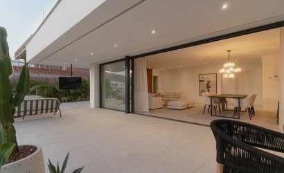 Herverkoop - Villa -
Marbella - Nueva Andalucía