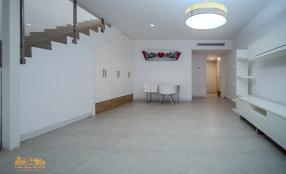 Herverkoop - Villa -
Orihuela Costa - Villamartín