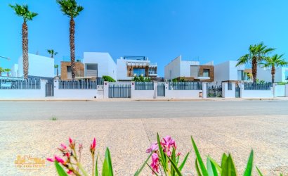 Herverkoop - Villa -
Orihuela Costa - Villamartín