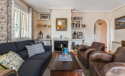 Resale - Villa -
Gran Alacant - Monte y Mar