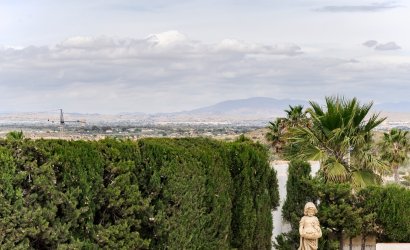 Resale - Villa -
Gran Alacant - Monte y Mar