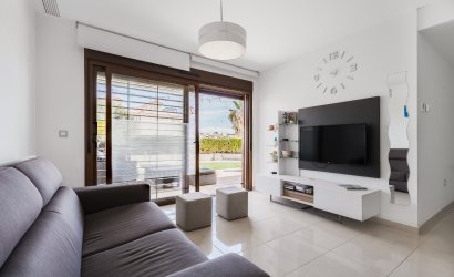 Herverkoop - Apartment -
Orihuela Costa - La Zenia