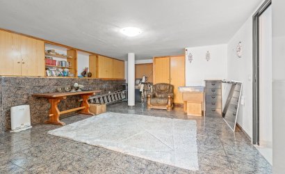 Resale - Villa -
Villamartín - Las Filipinas