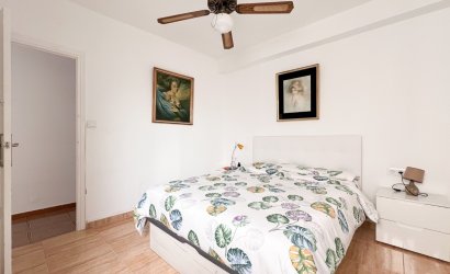 Herverkoop - Apartment -
Alicante - Center