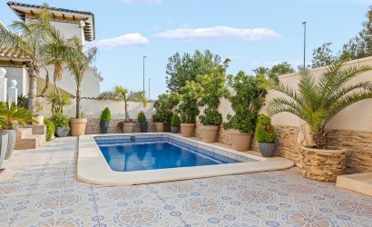 Herverkoop - Villa -
Orihuela Costa - Playa Flamenca