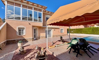 Resale - Villa -
Benferri