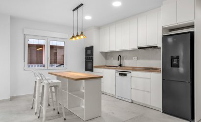 Resale - Apartment -
Torrevieja - El Acequión - Los Náufragos