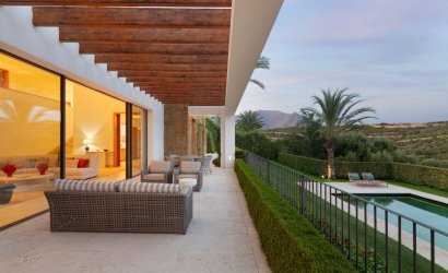 New Build - Villa -
Casares - Pedregales