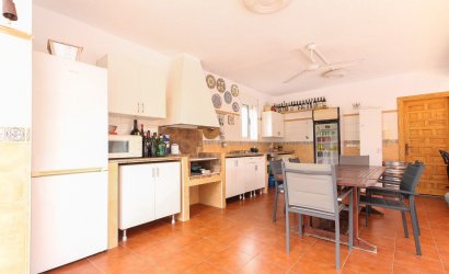 Herverkoop - Villa -
San Vicente del Raspeig