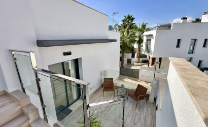 Herverkoop - Villa -
Orihuela Costa - Lomas De Cabo Roig