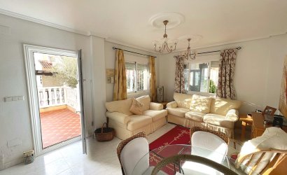 Herverkoop - Villa -
Ciudad Quesada - Airstrip