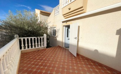 Herverkoop - Villa -
Ciudad Quesada - Airstrip