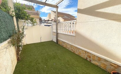 Herverkoop - Villa -
Ciudad Quesada - Airstrip