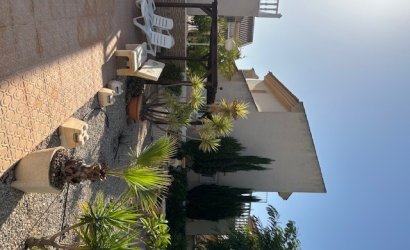 Herverkoop - Villa -
Ciudad Quesada - Airstrip