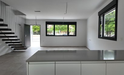 Herverkoop - Villa -
Alicante - Vistahermosa