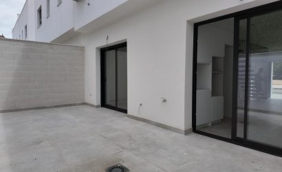 Herverkoop - Villa -
Alicante - Vistahermosa