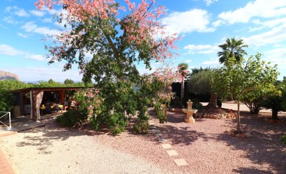 Resale - Country House -
Orihuela - La Campaneta