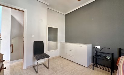 Herverkoop - Apartment -
Orihuela Costa - Playa Flamenca