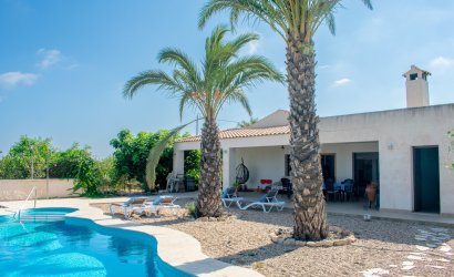 Resale - Villa -
Guardamar del Segura - El Raso