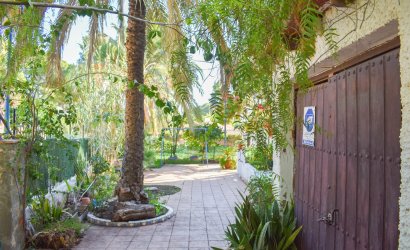 Herverkoop - Villa -
Orihuela Costa - Punta Prima