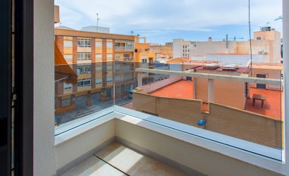 Resale - Apartment -
Torrevieja - Playa del Cura