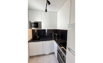 Resale - Apartment -
Torrevieja - La Mata