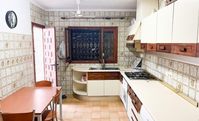 Resale - Villa -
Orihuela Costa - Punta Prima