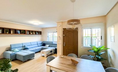 Reventa - Adosado -
Pilar de la Horadada - Torre de la Horadada