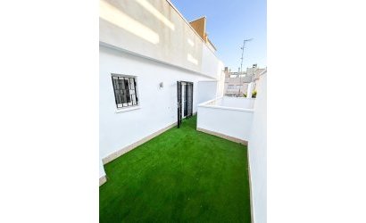 Reventa - Adosado -
Pilar de la Horadada - Torre de la Horadada