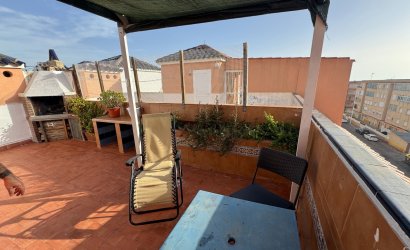 Herverkoop - Apartment -
Torrevieja - La Mata