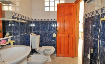 Herverkoop - Herenhuis -
Villamartín