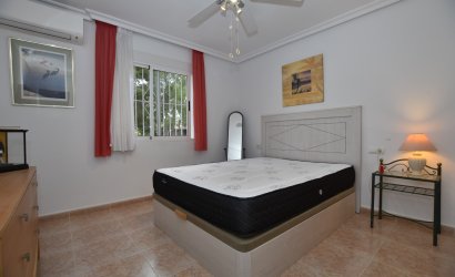 Resale - Villa -
Algorfa - Montemar