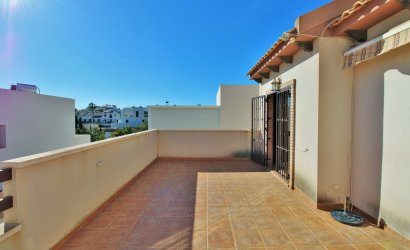 Herverkoop - Villa -
Villamartín - PAU 8