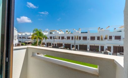 Herverkoop - Herenhuis -
Torrevieja