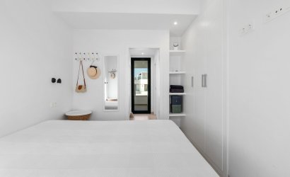 Herverkoop - Herenhuis -
Orihuela Costa - Villamartín