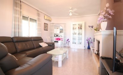 Herverkoop - Country House -
Catral