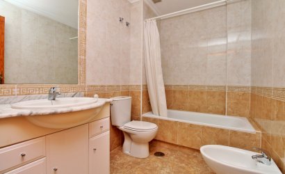 Resale - Apartment -
Cabo Roig