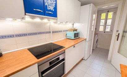 Herverkoop - Herenhuis -
Finestrat - Golf Bahía