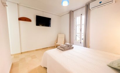 Herverkoop - Herenhuis -
Finestrat - Golf Bahía