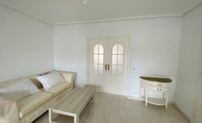 Herverkoop - Herenhuis -
Benijofar - Monte Azul