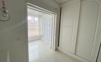 Herverkoop - Herenhuis -
Benijofar - Monte Azul