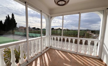 Herverkoop - Villa -
Dolores