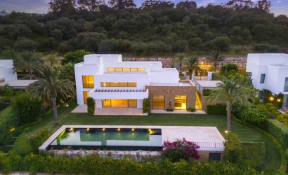 New Build - Villa -
Casares - Pedregales